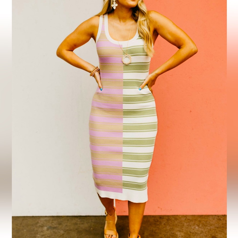 Wishlist ~ The Gage color block midi dress 💜💚